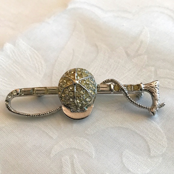 Vintage Brooch with Rhinestones - Picture 1 of 2